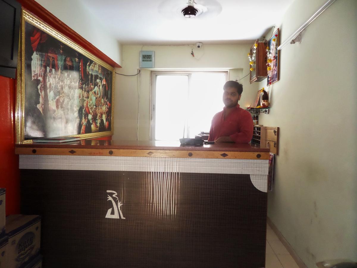 Ashtavinayak Residency Hotell Pune Exteriör bild
