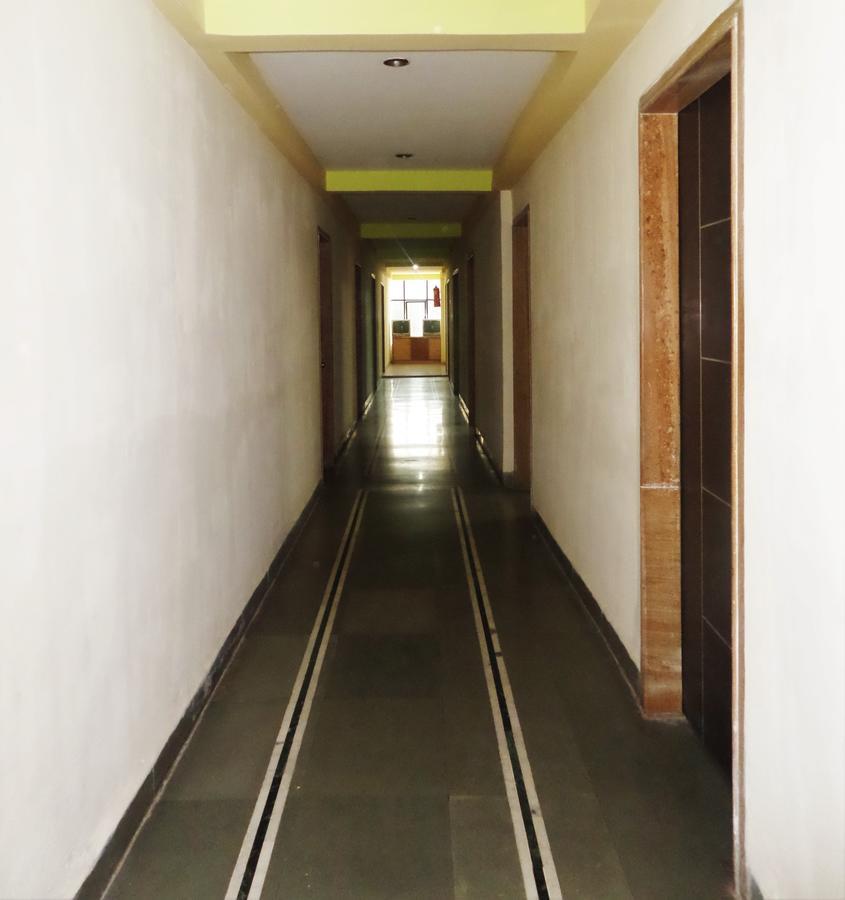 Ashtavinayak Residency Hotell Pune Exteriör bild